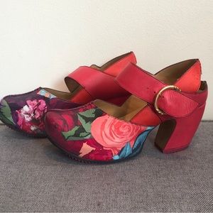 John Fluevog platform Mary Jane